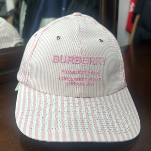 Burberry Accessories - Burberry base ball cap